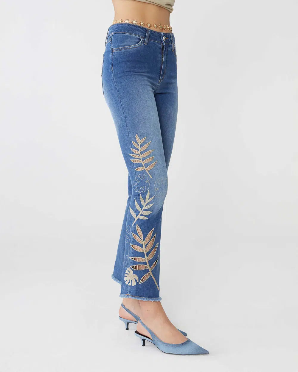 Jeans Shaft trombetta ricamato